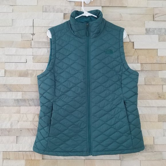 North Face Womens Large Thermoball Puffer Vest TNF